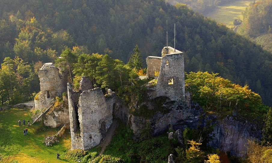 ruine rabenstein von oben fotogrfiert